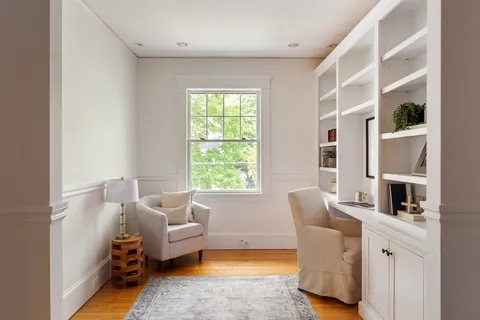 $3,099,000 | 4 Lawrence Street, Winchester, MA 01890