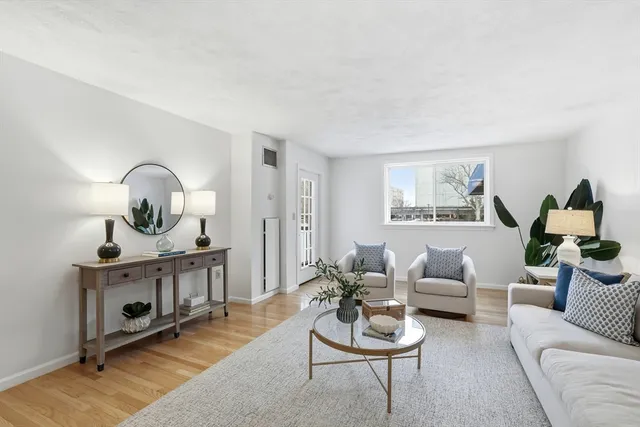 $450,000 | 54 Broad Reach, Unit 104, Weymouth, MA 02191