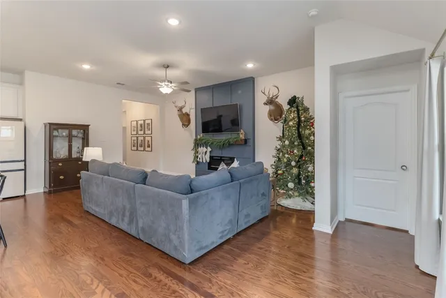 $429,999 | 116 Acacia Pass, Bastrop, TX 78602