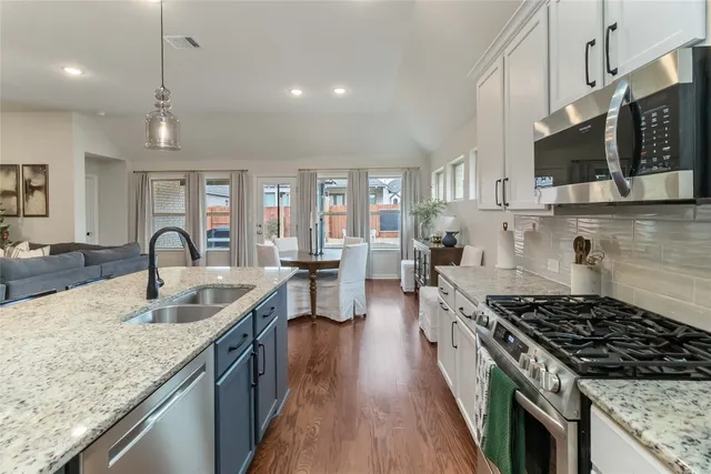 $429,999 | 116 Acacia Pass, Bastrop, TX 78602