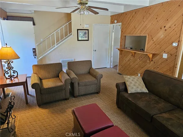 $290,000 | 194 Rockledge Lane, Lake Arrowhead, CA 92352