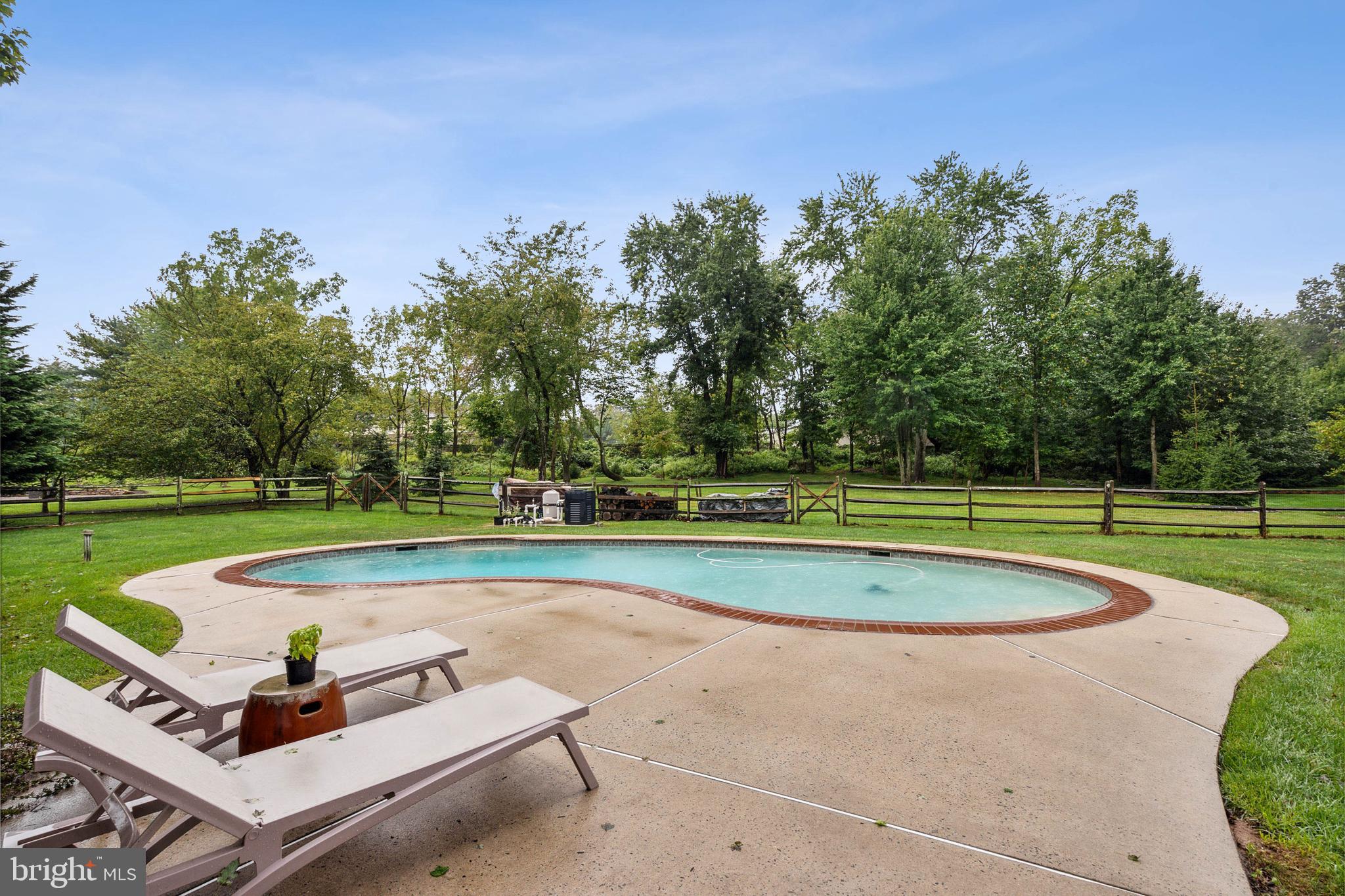 818 Nesbitt Road Ambler, PA 19002 - Photo 31 of 41