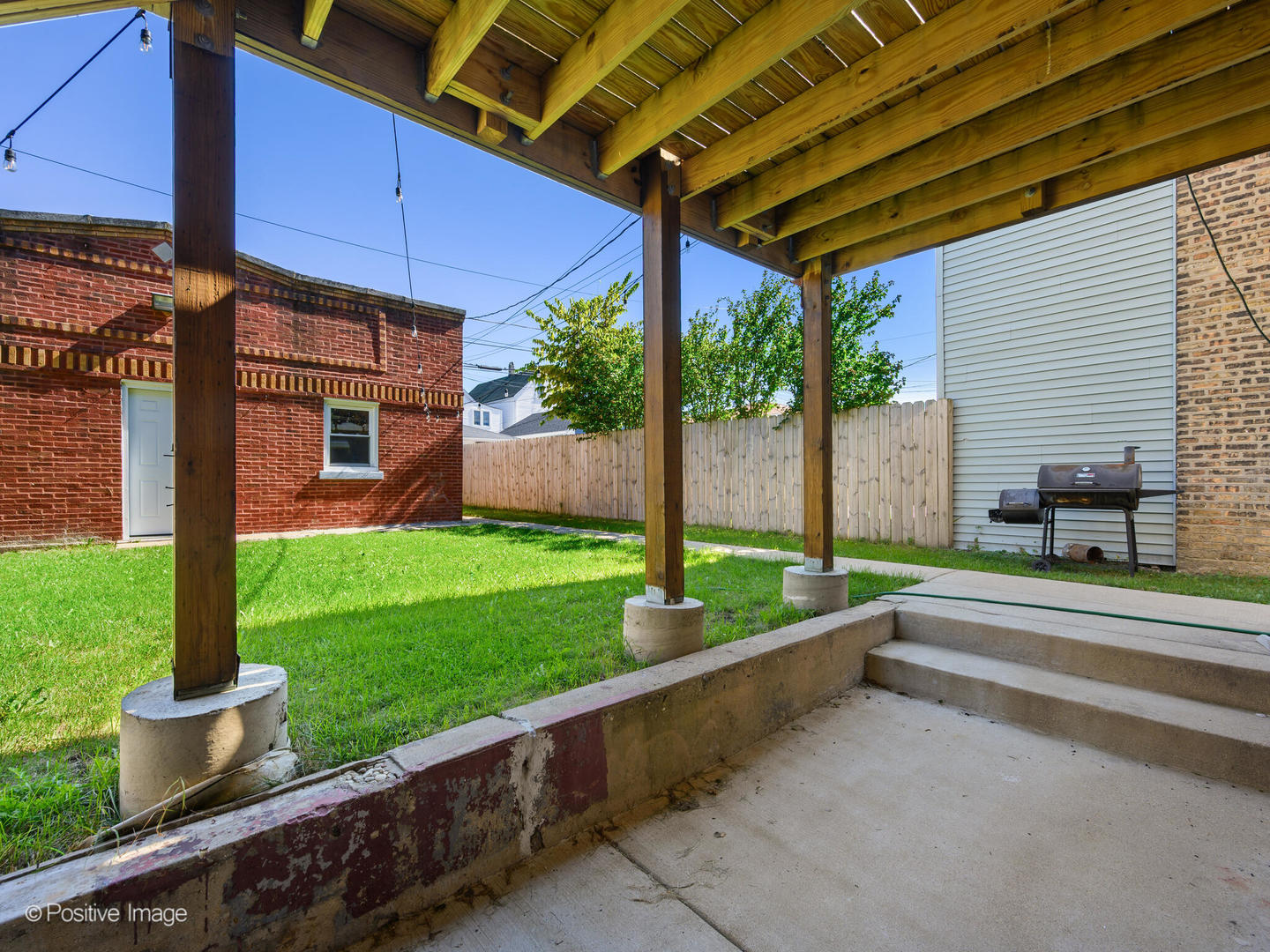 2441 North Harding Avenue, Unit 1 Chicago, IL 60647 - Photo 13 of 14