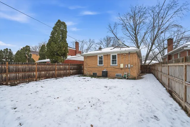 $259,000 | 1016 Hull Avenue, Westchester, IL 60154