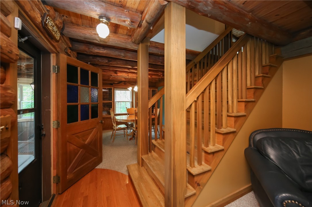 10615 Williams Road Diamond, OH 44412 - Photo 4 of 47 Gallery Image 4