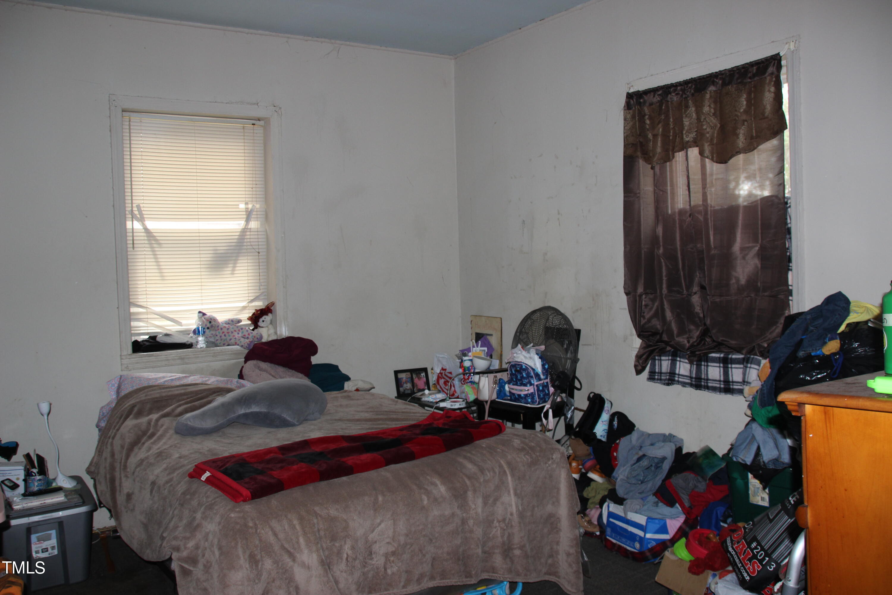 303 South State Street Raleigh, NC 27601 - Photo 19 of 29 RS upstairs BR