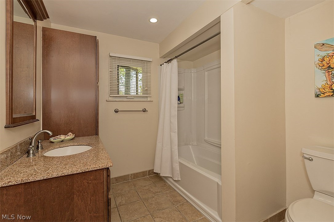 29149 Jackson Road Chagrin Falls, OH 44022 - Photo 21 of 33 Gallery Image 21