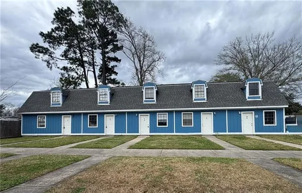 $1,200 | 451 Central Avenue, Unit A5, Reserve, LA 70084