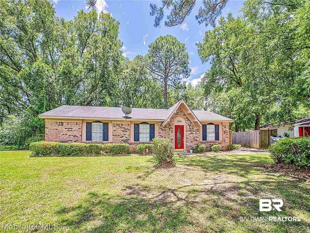 5371 Saticoy Drive Mobile, AL 36609 - Photo 1 of 14