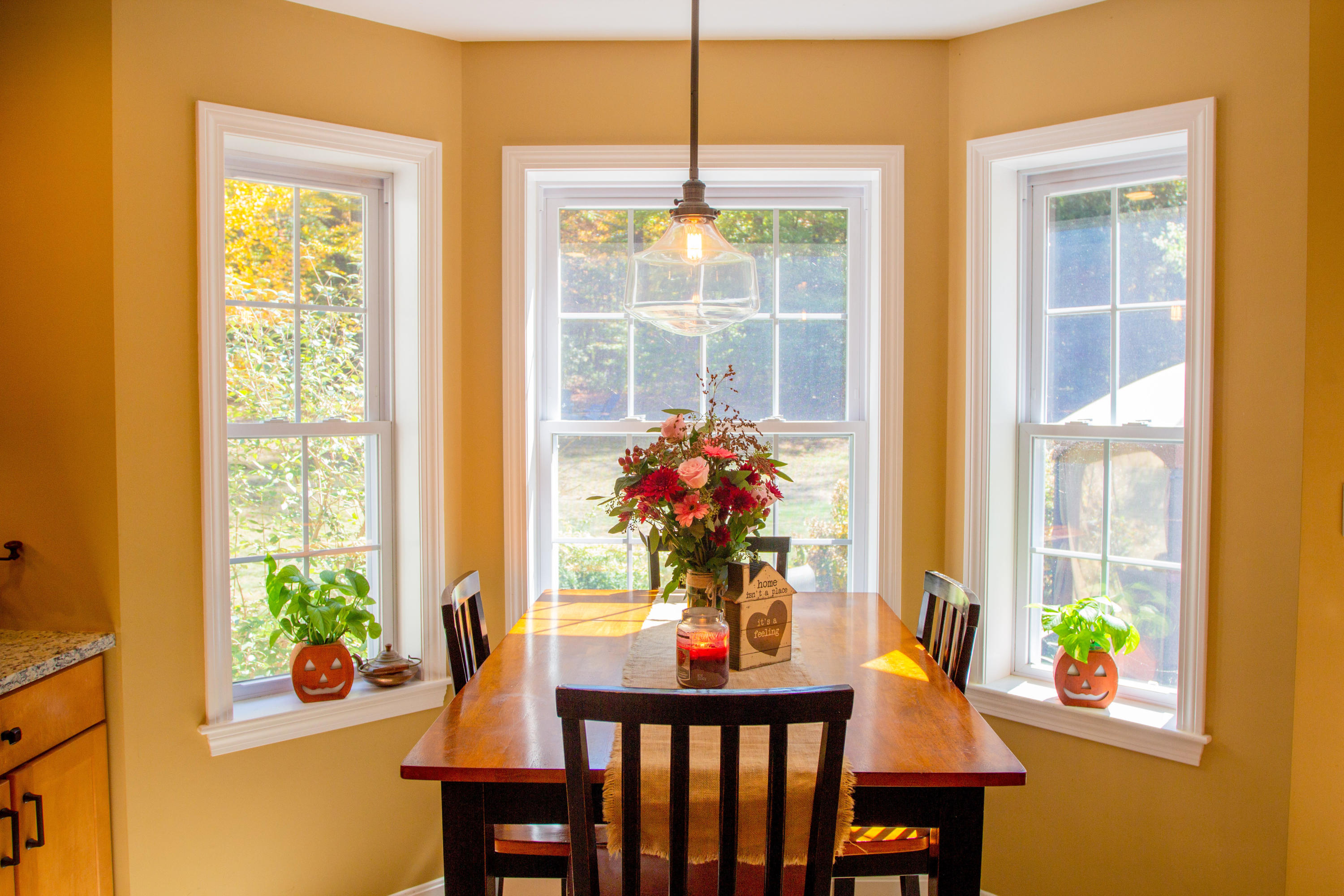 468 Emerys Bridge Road South Berwick, ME 03908 - Photo 4 of 56 Kitchen