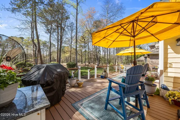$590,000 | 922 Potomac Drive, Chocowinity, NC 27817