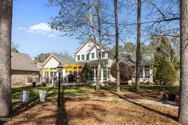 $590,000 | 922 Potomac Drive, Chocowinity, NC 27817