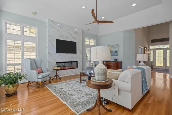 $590,000 | 922 Potomac Drive, Chocowinity, NC 27817