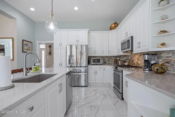 $590,000 | 922 Potomac Drive, Chocowinity, NC 27817