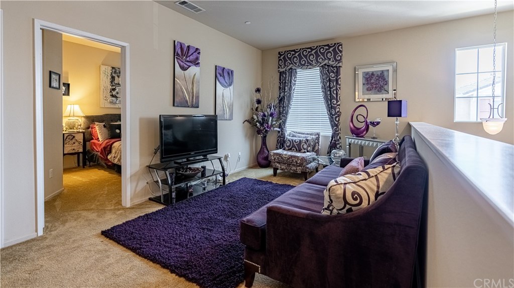 10975 Sagecrest Place Riverside, CA 92503 - Photo 14 of 27 Gallery Image 14
