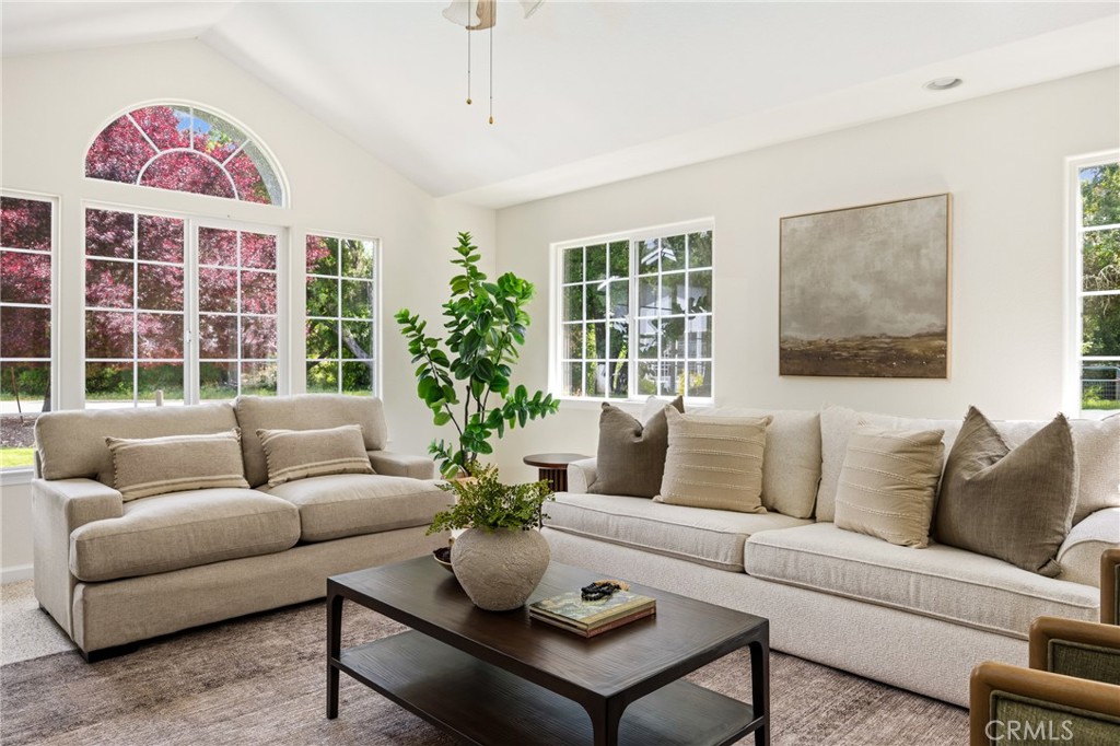 12055 Cenegal Road Atascadero, CA 93422 - Photo 7 of 46