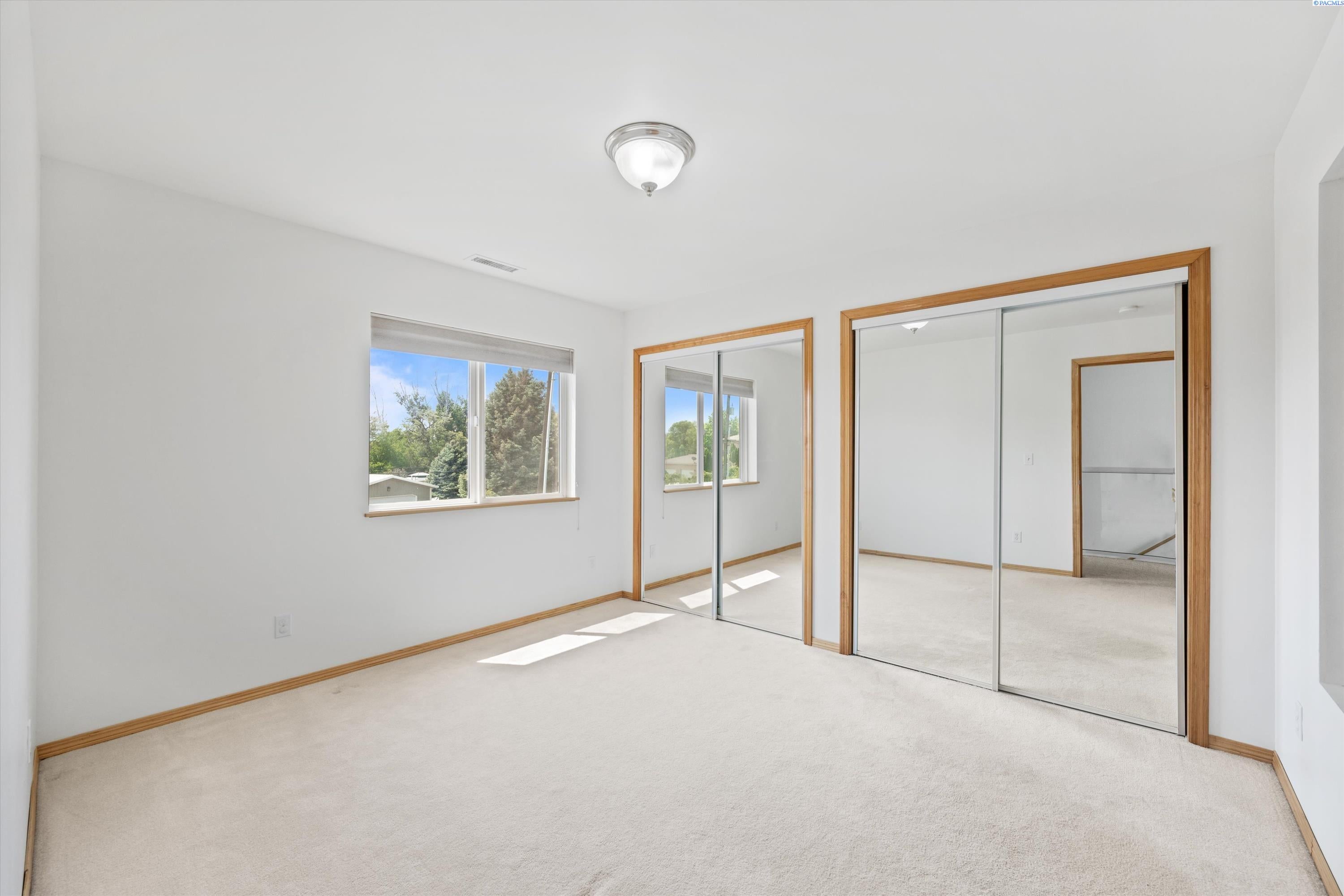 225102 East Donelson Road Kennewick, WA 99337 - Photo 19 of 36 Gallery Image 19