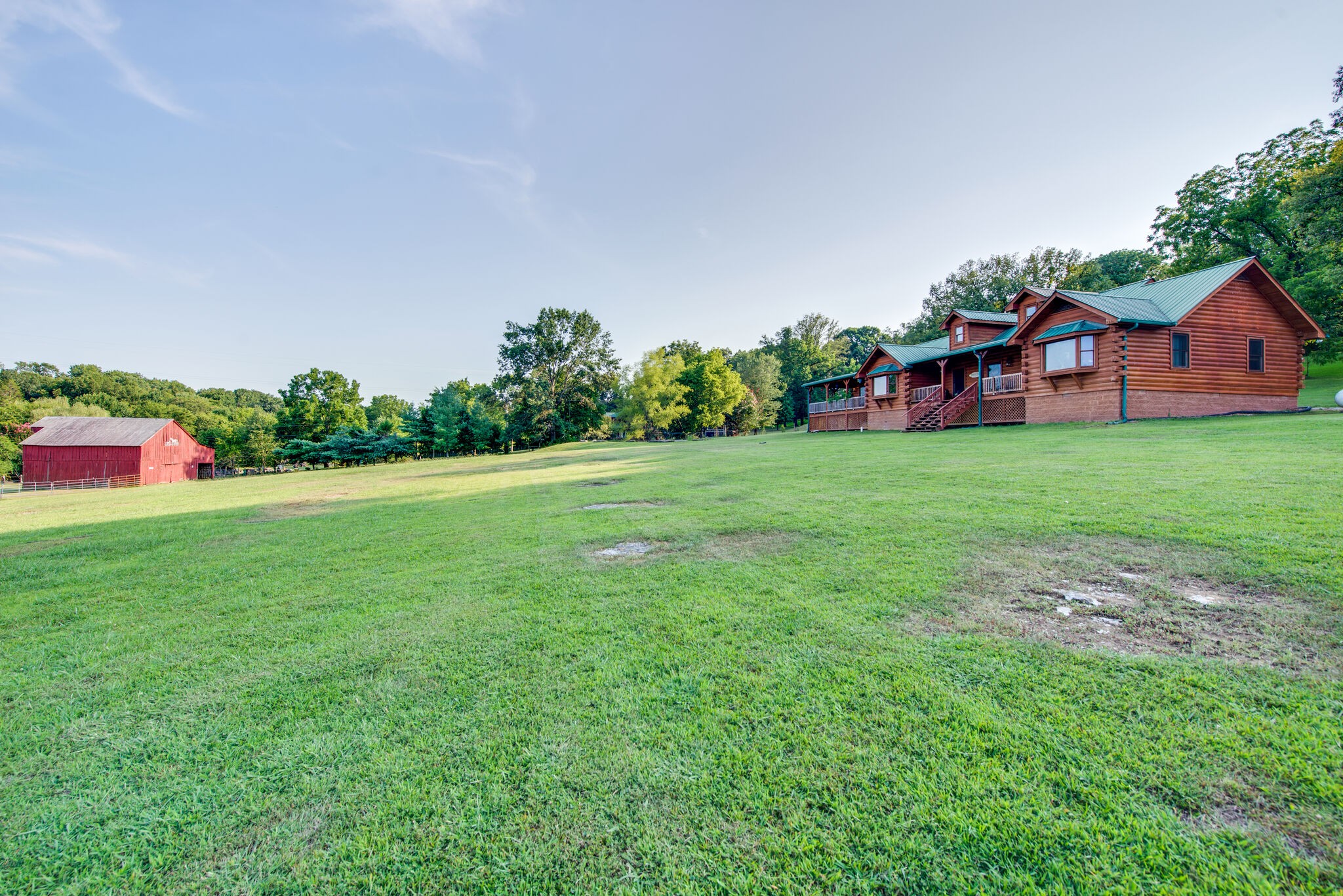 1946 Mann Road Lebanon, TN 37087 - Photo 14 of 50 a front view of a house with garden