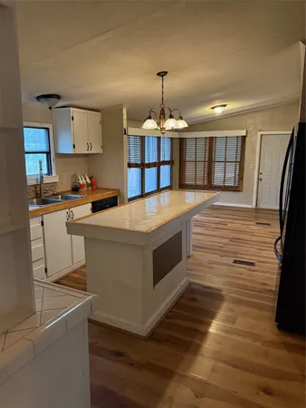 $229,897 | 2611 Lilac Street, Pasadena, TX 77503