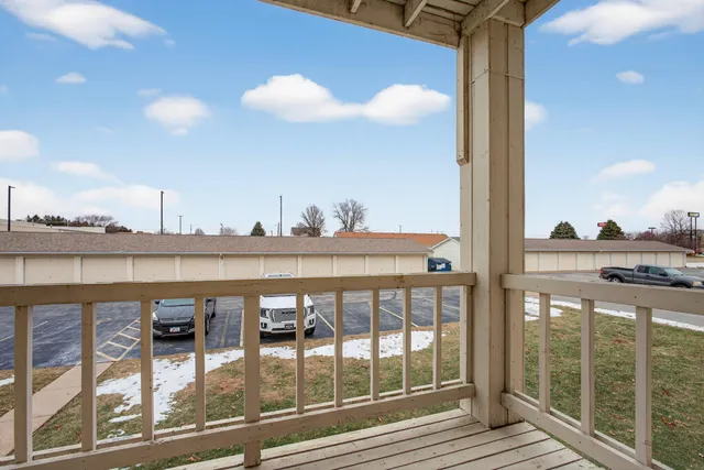 $128,000 | 800 East Iowa Street, Unit 2C, Eldridge, IA 52748