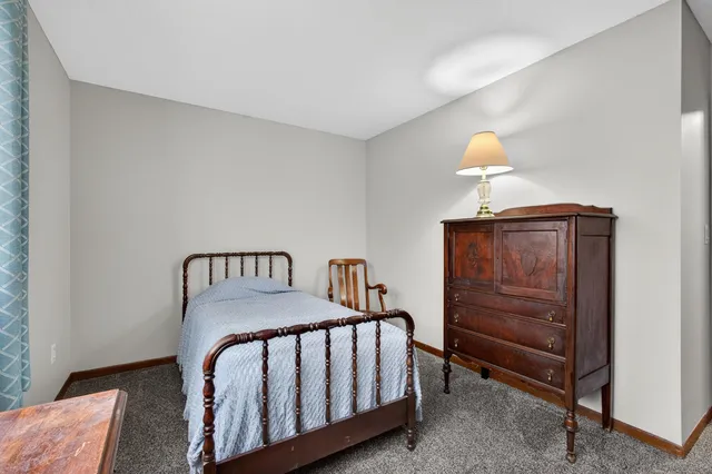 $128,000 | 800 East Iowa Street, Unit 2C, Eldridge, IA 52748