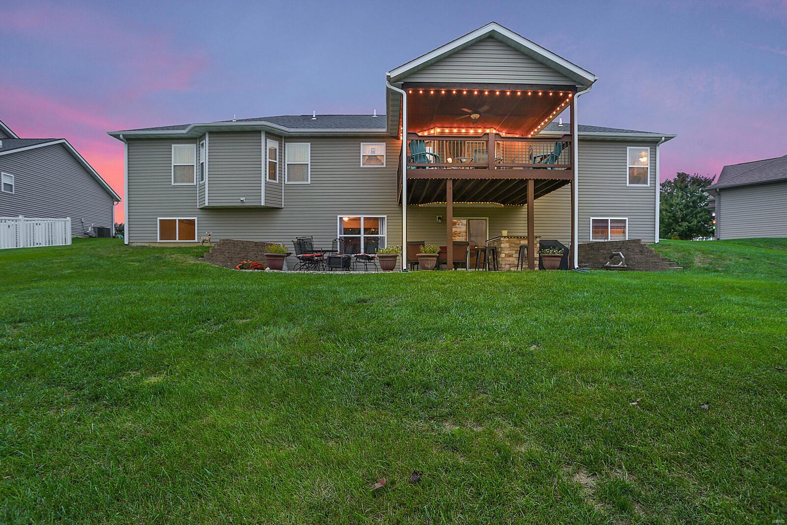 1454 Bridgehampton Road Troy, IL 62294 - Photo 5 of 36 Gallery Image 5