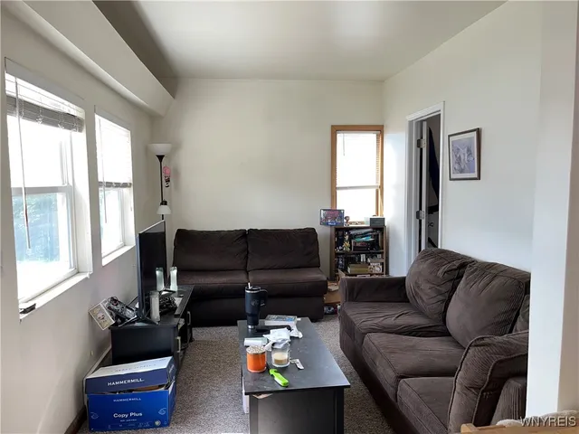 $224,900 | 236 Crocker Street, Cheektowaga, NY 14212