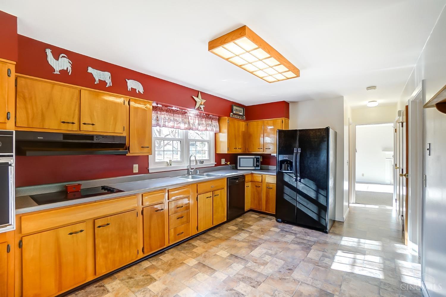 2651 Houston Road Cincinnati, OH 45231 - Photo 5 of 23