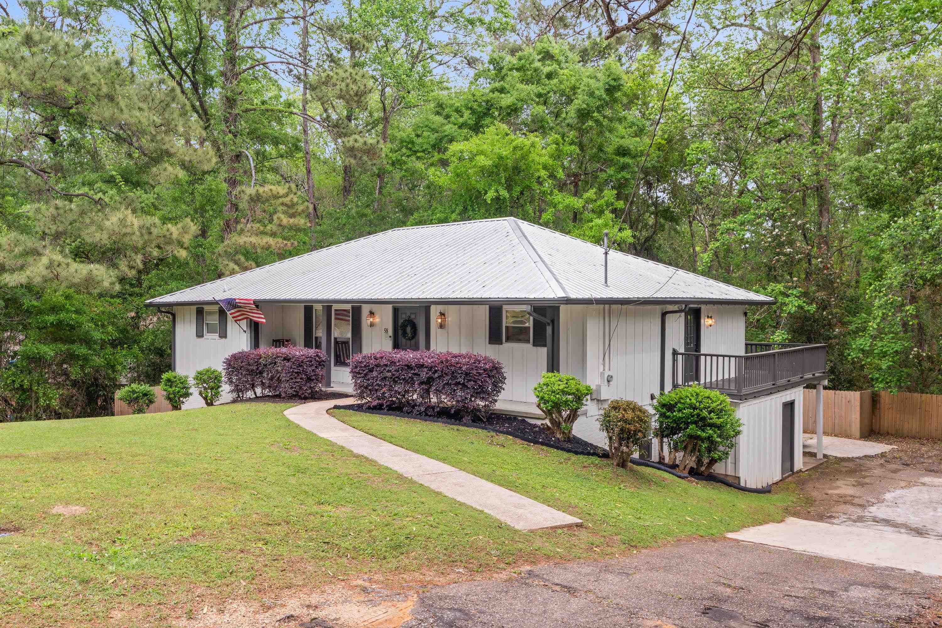 58 Caisson Trace Daphne, AL 36527 - Photo 21 of 27 Driveway Side