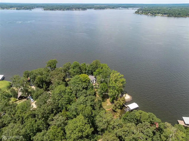 $975,000 | 128 Knott Drive, Many, LA 71449