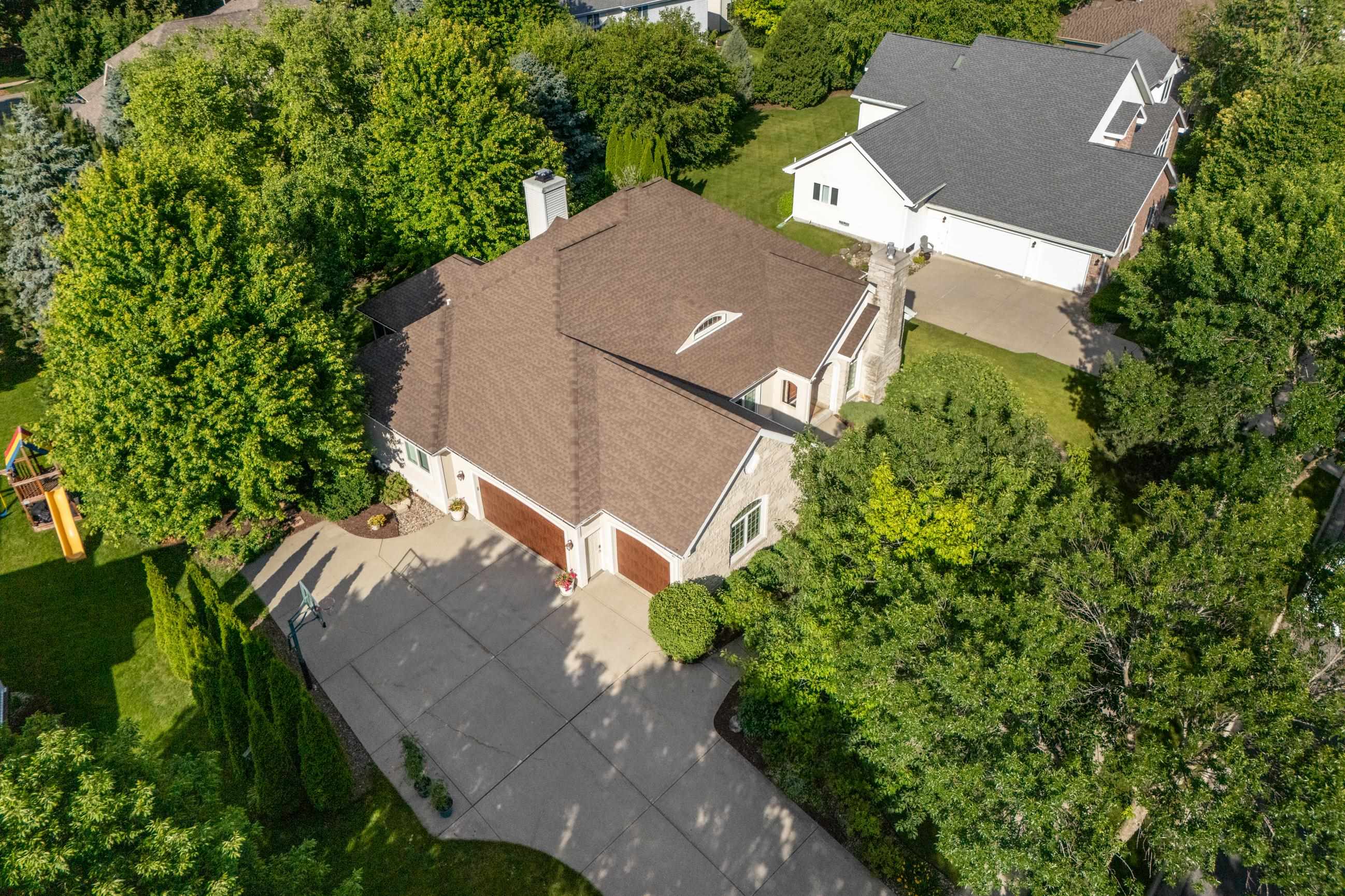 817 Hidden Cave Road Madison, WI 53717 - Photo 4 of 24