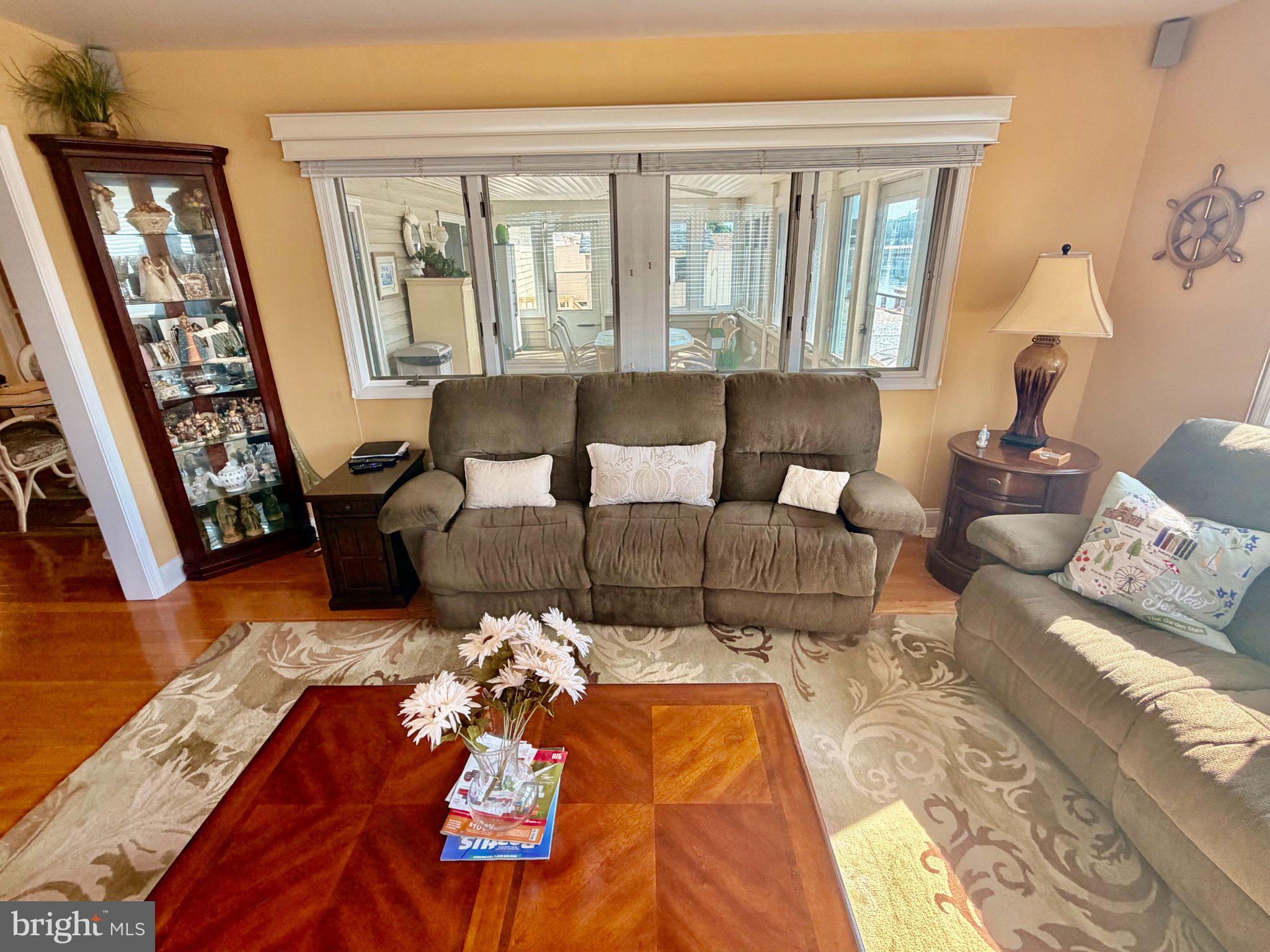 211 William Cook Boulevard Manahawkin, NJ 08050 - Photo 25 of 71 Cozy living space with natural light.