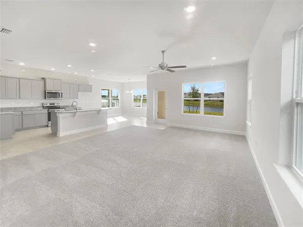 $405,000 | 4487 Sagefield Drive, Harmony, FL 34773