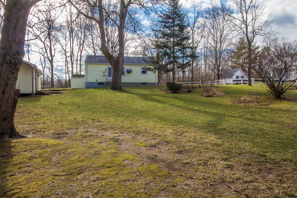 22 George Street Mendon, MA 01756 - Photo 8 of 18 Gallery Image 8
