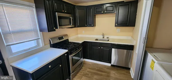 $1,800 | 623 New Jersey Avenue, Baltimore, MD 21221