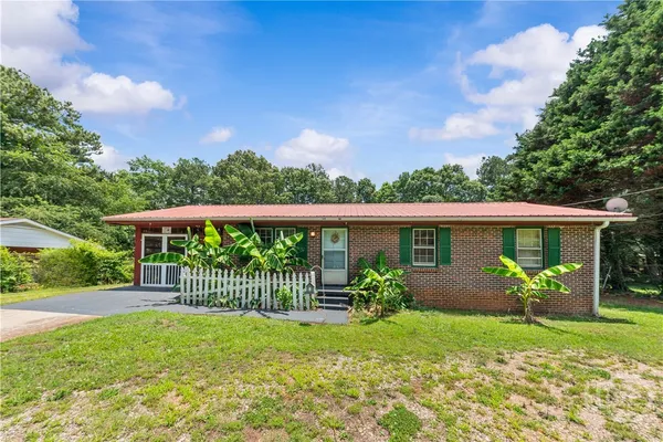 $210,000 | 564 Peters Street, Statham, GA 30666