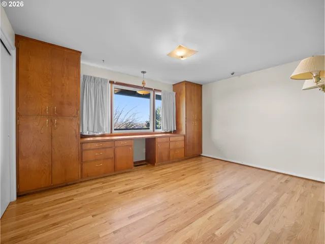 $645,000 | 10180 Southeast Cresthill Road, Happy Valley, OR 97086