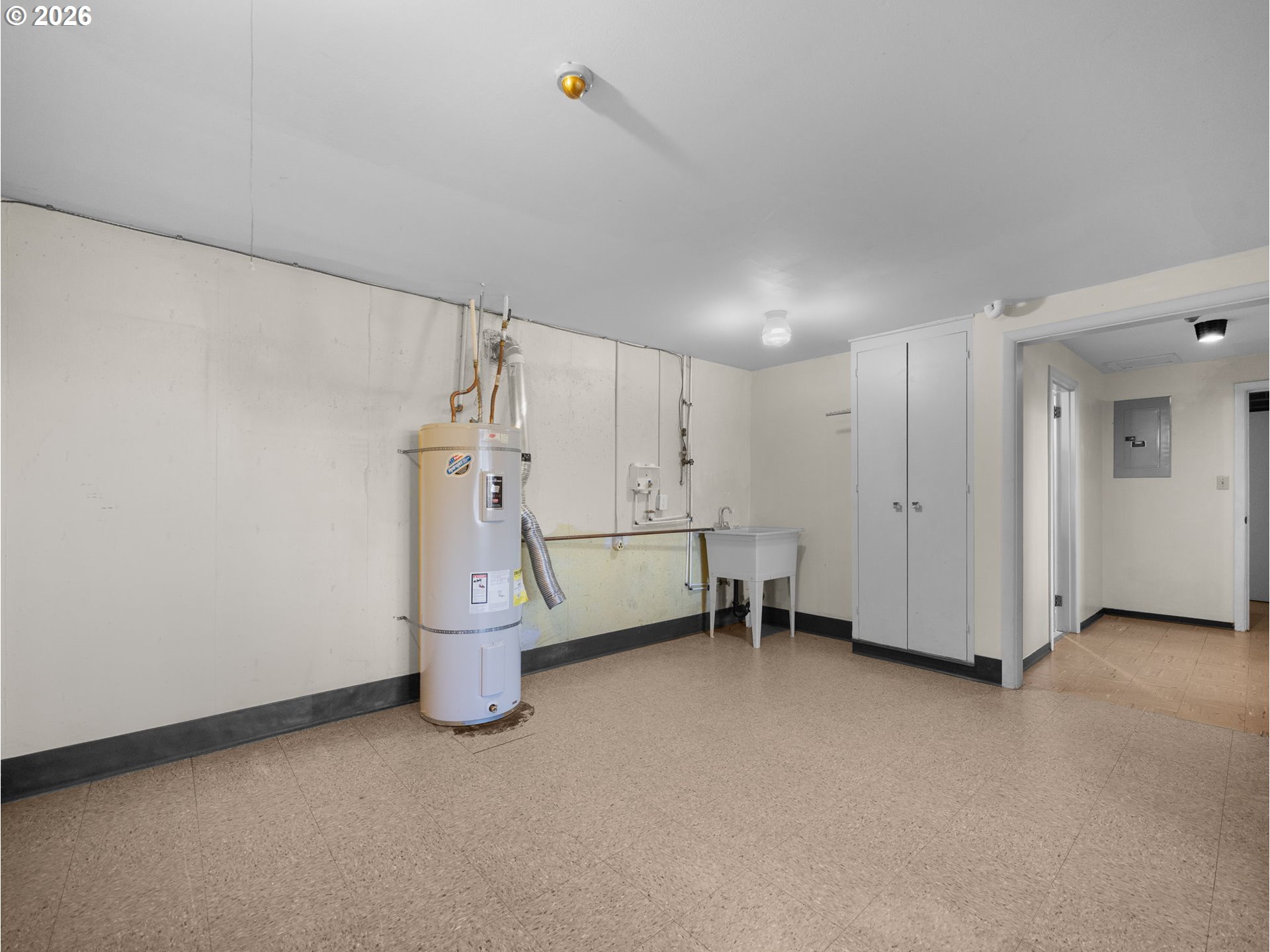 10180 Southeast Cresthill Road Happy Valley, OR 97086 - Photo 30 of 48