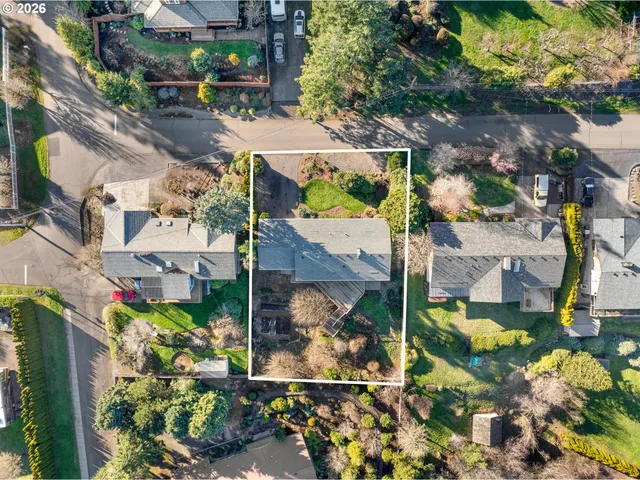 $645,000 | 10180 Southeast Cresthill Road, Happy Valley, OR 97086