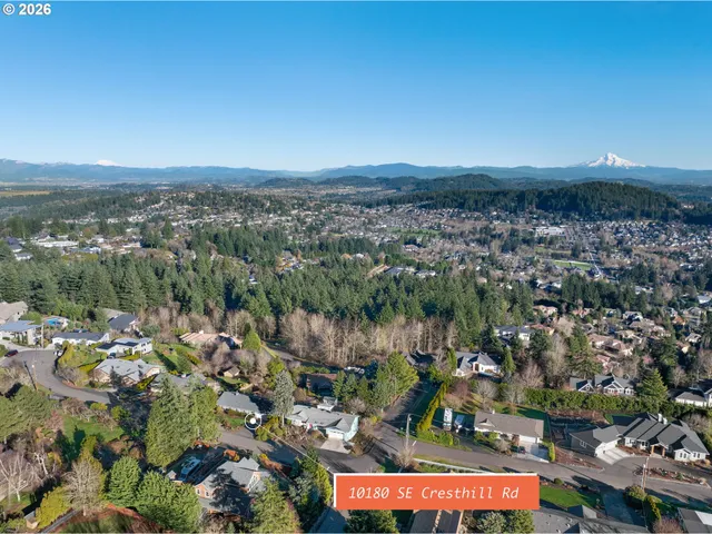 $645,000 | 10180 Southeast Cresthill Road, Happy Valley, OR 97086