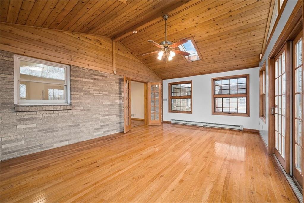 284 Coraopolis Road Robinson Township, PA 15108 - Photo 11 of 25 Gallery Image 11