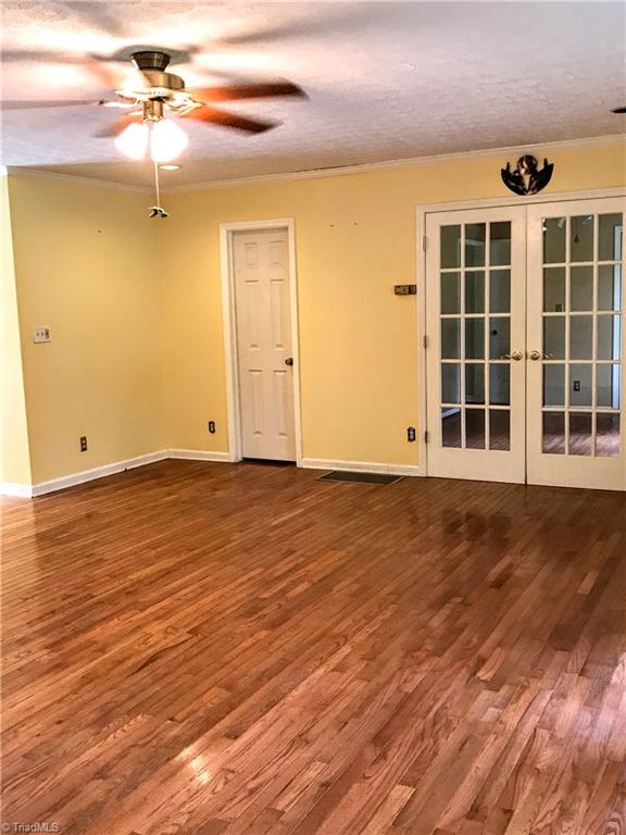 6510 Zack Road Oak Ridge, NC 27310 - Photo 14 of 30 Master bedroom