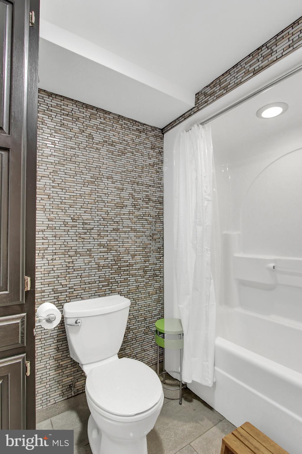259 Governor Stable Road Bainbridge, PA 17502 - Photo 34 of 65 Lower Level Full Bathroom
