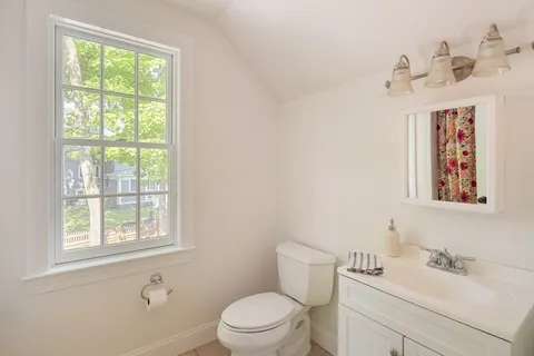 $3,099,000 | 4 Lawrence Street, Winchester, MA 01890