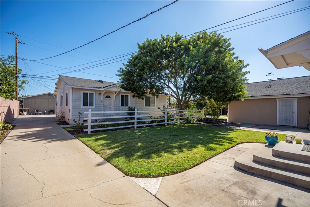 12100 Colima Road Whittier, CA 90604 - Photo 9 of 17 a view of a house with backyard and sitting area