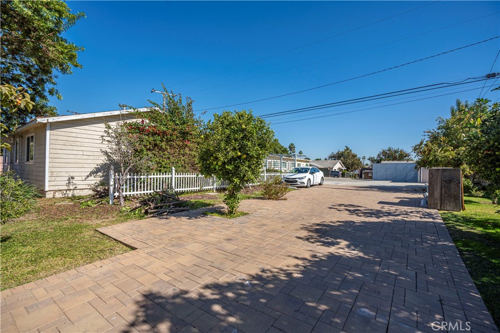 12100 Colima Road Whittier, CA 90604 - Photo 10 of 17 a view of a yard with plants and trees