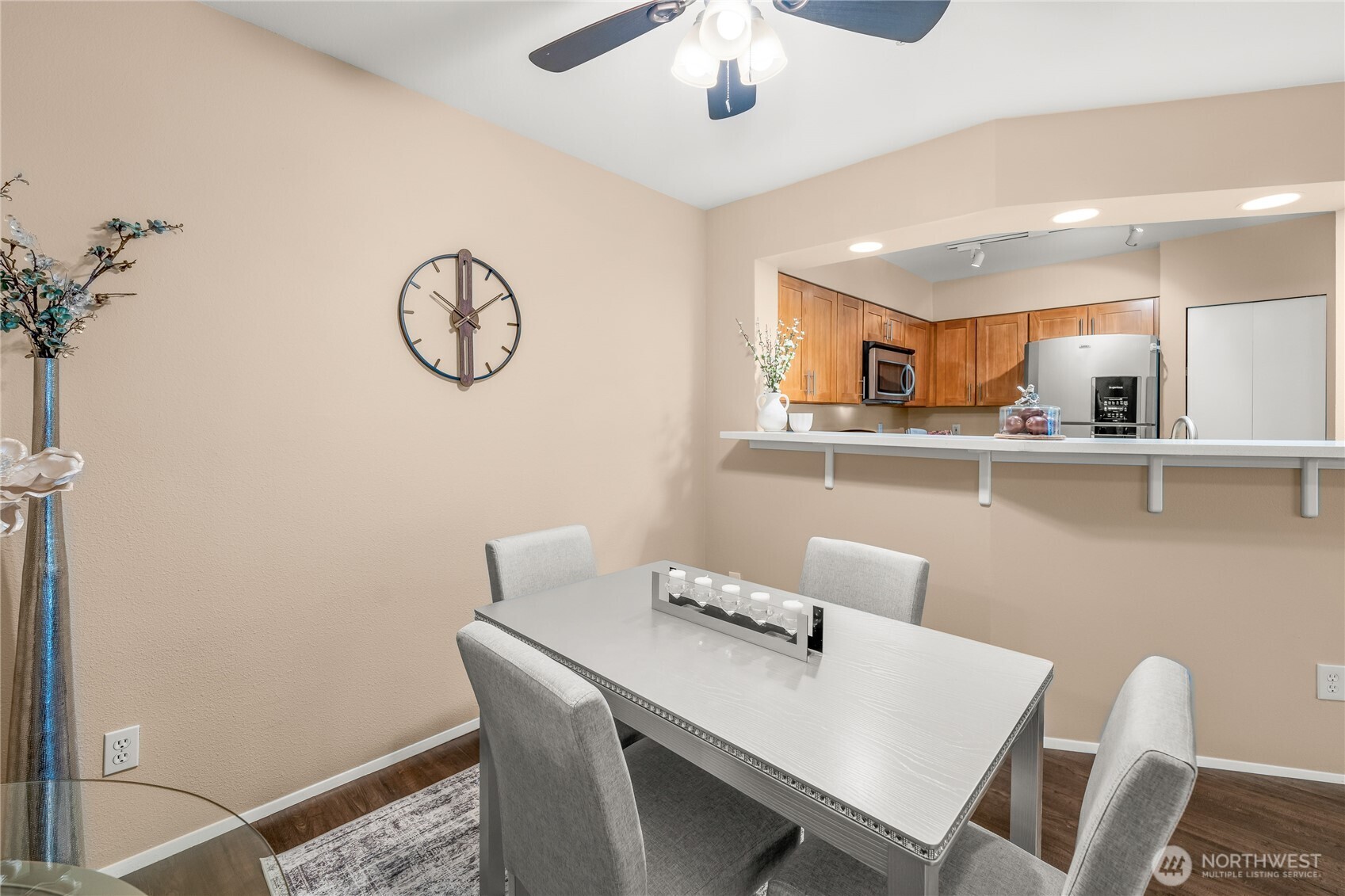 15300 112th Avenue Northeast, Unit C308 Bothell, WA 98011 - Photo 5 of 31
