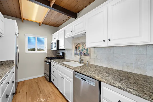 $5,950 | 1010 Tia Juana Street, Laguna Beach, CA 92651