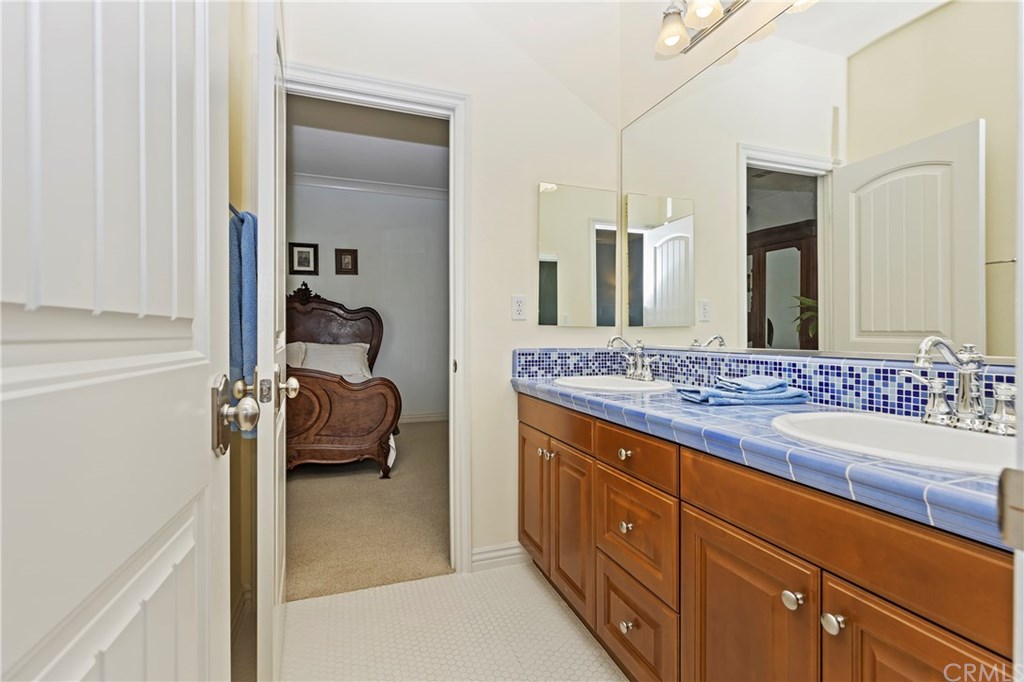 25477 Red Hawk Road Corona, CA 92883 - Photo 36 of 62 Gallery Image 36