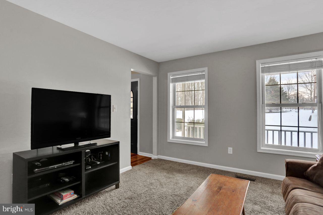 393 Kunkle Road Fawn Grove, PA 17321 - Photo 2 of 44 Gallery Image 2